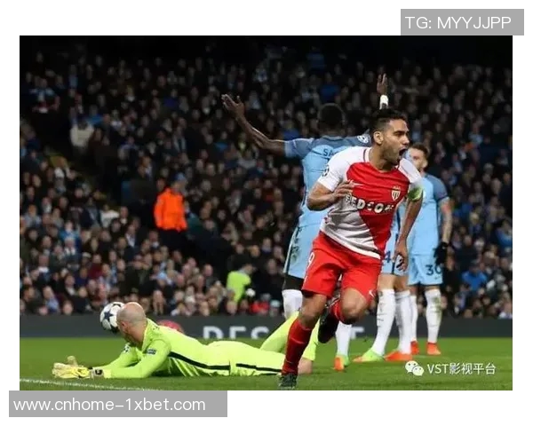 恒大与辽宁激战正酣谁能在这场对决中笑到最后